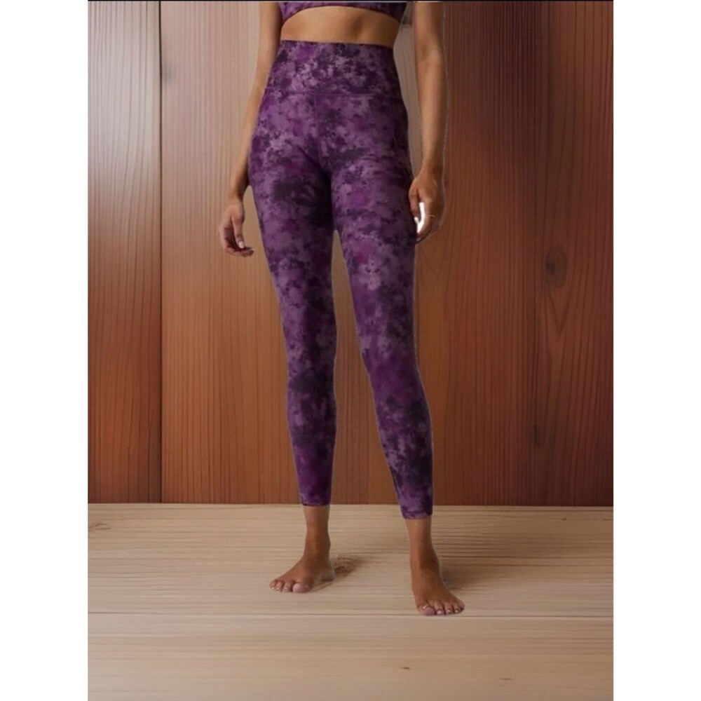 Athleta Salutation Stash Pocket Purple Tie-Dye High-Rise Leggings 23” Small